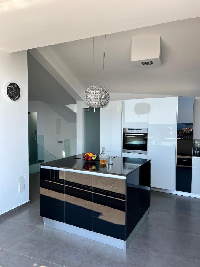 Luxury Laurus Penthouse With Awesome Sea View Διαμέρισμα Primošten Εξωτερικό φωτογραφία